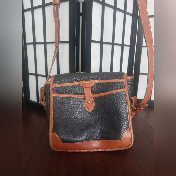 Dooney & Bourke Vintage AWL Black Pebble/Smooth Brown Trim Square Shoulder Bag - Picture 5 of 5
